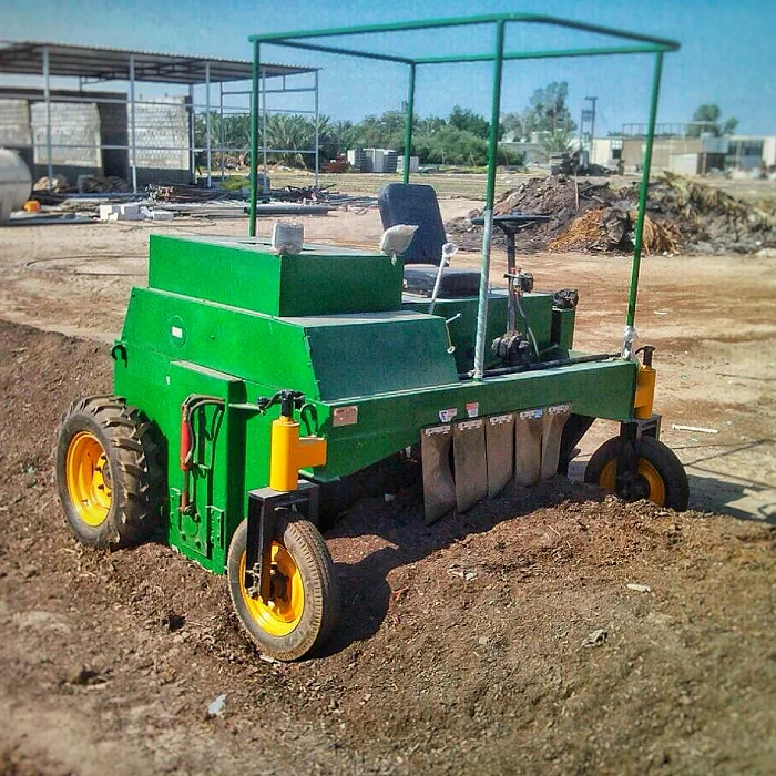 Compost Turner Machine - Compost Making Machine Mesin Membuat Pemutar